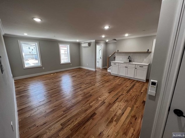 209 South Frank E Rodgers Blvd #2b, East Newark, NJ 07029