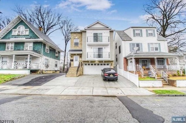 14 Webster Pl, East Orange, NJ 07018