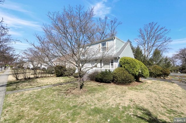 315 Graphic Blvd, N Milford, NJ 07646