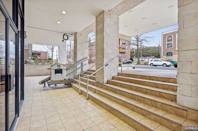 1600 Center Ave #9f, West Fort Lee, NJ 07024