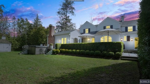 1 Grandview Ter, Tenafly NJ  07670-1120 exterior