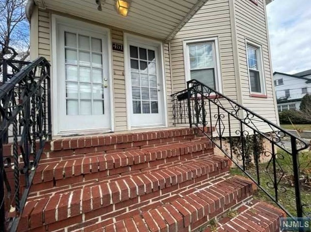 451 Hoboken Rd #1st Fl, Carlstadt, NJ 07072