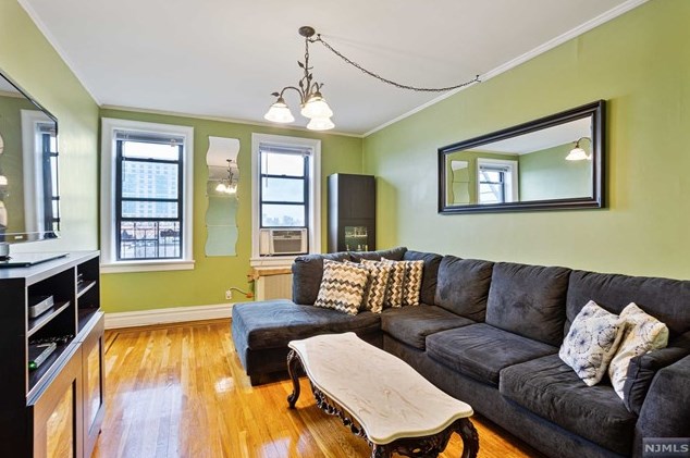 755 Anderson Ave #4f, Cliffside Park, NJ 07010