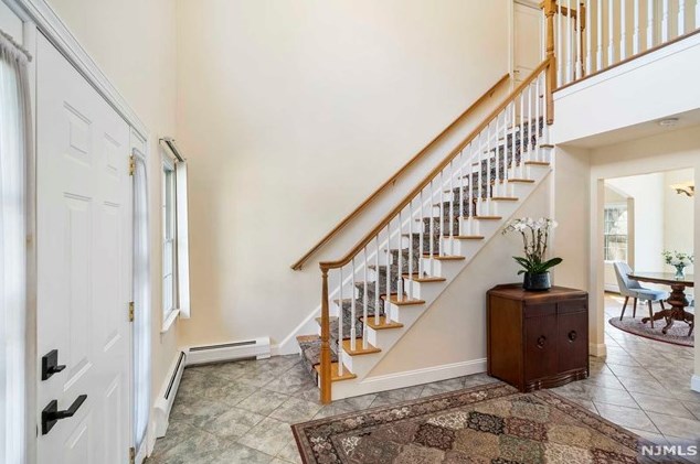 400 Closter Dock Rd, Closter, NJ 07624