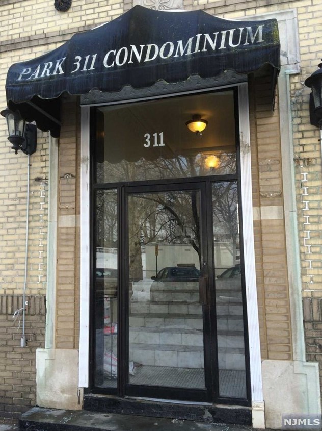 311 79th St #23, North Bergen, NJ 07047