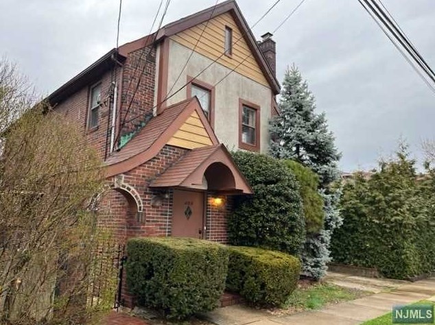 455 Hillside Ave, Palisades Park, NJ 07650
