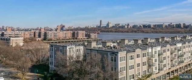 3414 City Pl #3414, Edgewater, NJ 07020