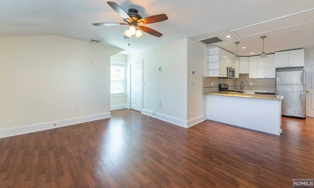 259 Washington Ave, Westwood NJ  07675-1902 exterior