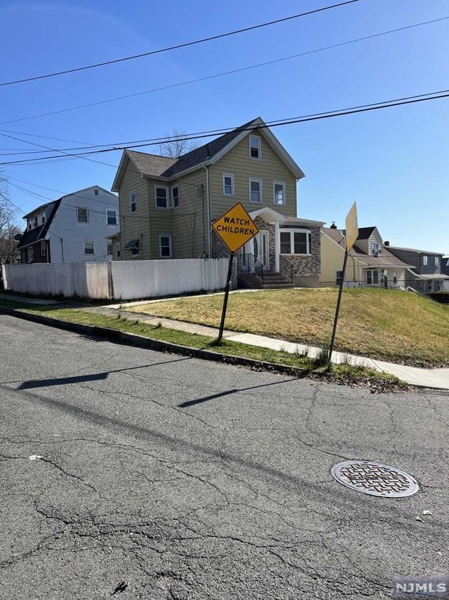 147 Hoover Ave, Bloomfield, NJ 07003