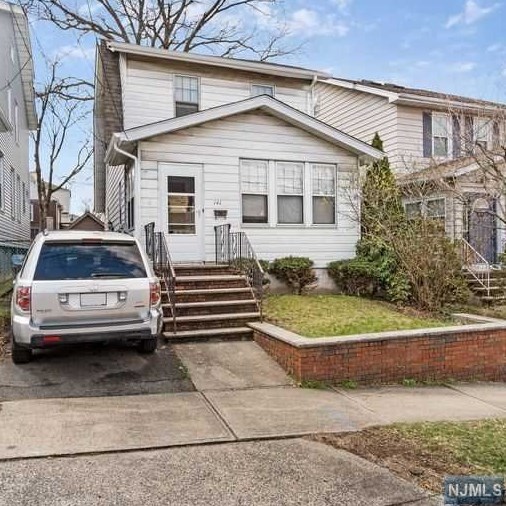 141 Belmount Ave, North Arlington, NJ 07031