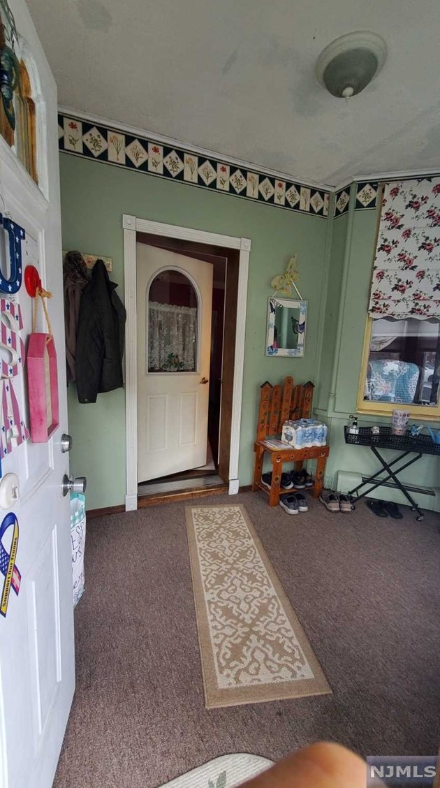 909 Grand Ave, North Bergen, NJ 07047