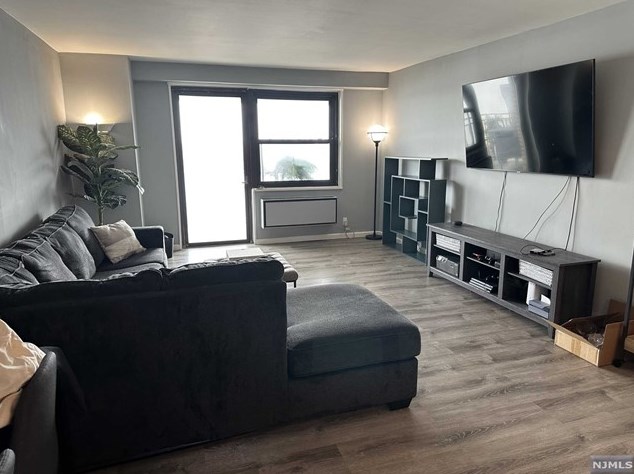 7855 Boulevard E Apt 10e, North Bergen, NJ