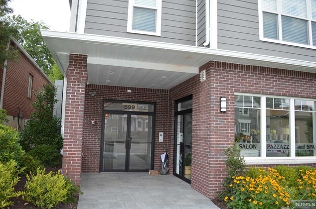 599 Franklin Ave #3, Nutley, NJ 07110