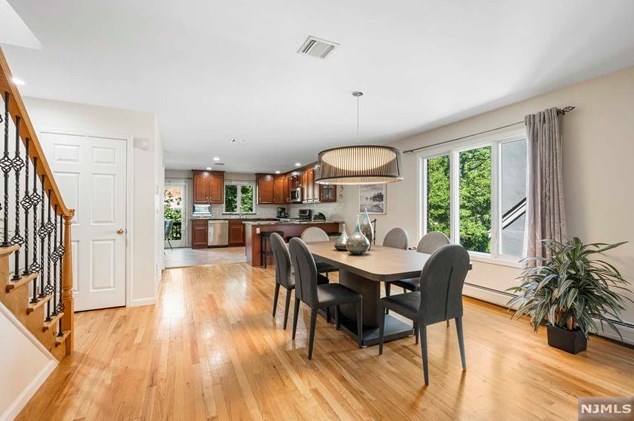 255 Franklin Ave #b, Cliffside Park, NJ 07010