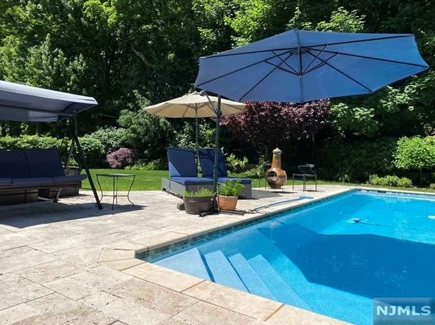 107 Palmer Ave, Tenafly, NJ 07670
