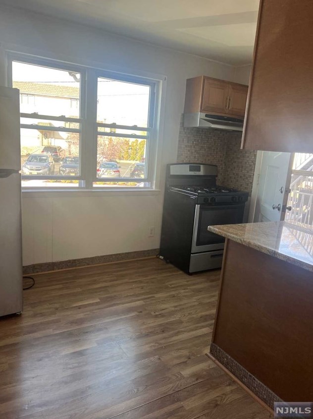 282 Main St #1, Lodi, NJ 07644
