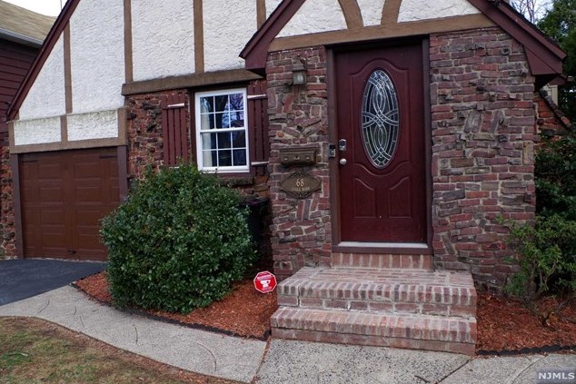 68 Lyall Rd, Clifton, NJ 07012