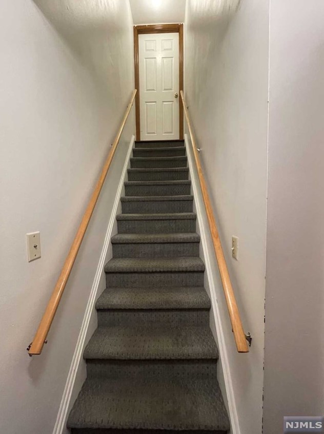 308 Kipp Ave #2, Elmwood Park, NJ 07407