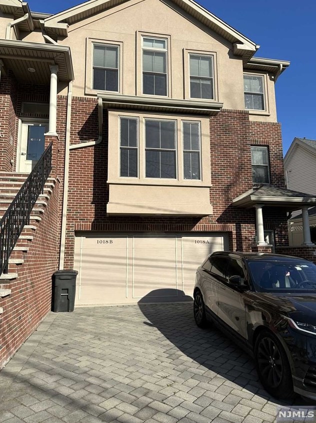 1018 Morningside Ln #b, West Fort Lee, NJ 07024
