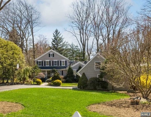 191 Park Ave, Allendale, NJ 07401