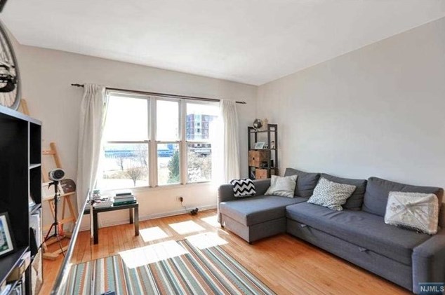 330 The Promenade, Edgewater, NJ 07020