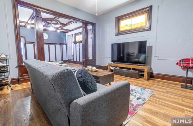 115 Clifton Ave, Clifton, NJ 07011