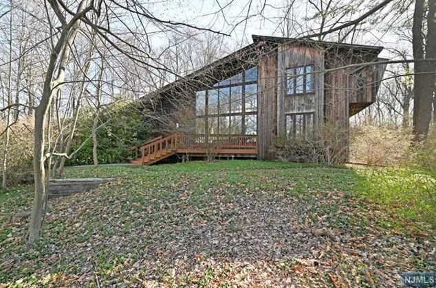 7 Lomas Ln, Montvale, NJ 07645