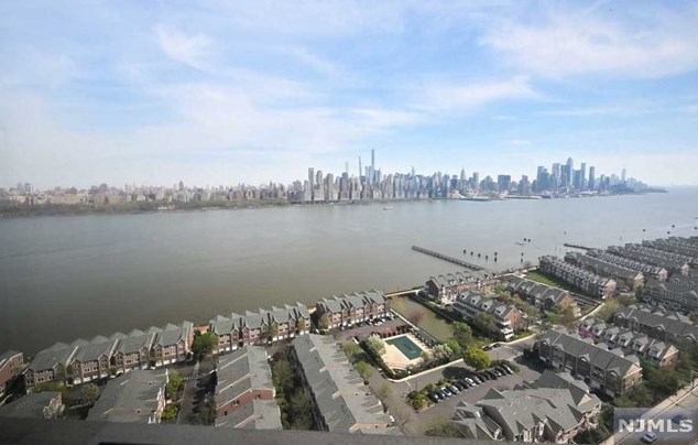 7002 Blvd East Apt 30e, West New York, NJ