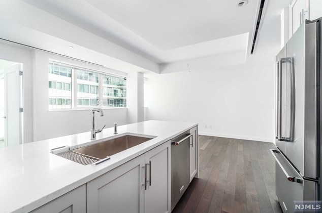 800 Ave At Port Imperial #714, Union City, NJ 07086