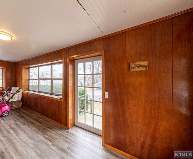 23 Wells Pl, Rutherford, NJ 07070