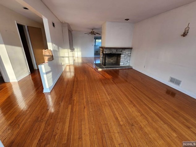1066 Jassamine Way, West Fort Lee, NJ 07024