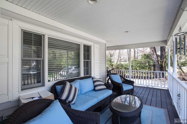 98 Birch St, Closter, NJ 07624