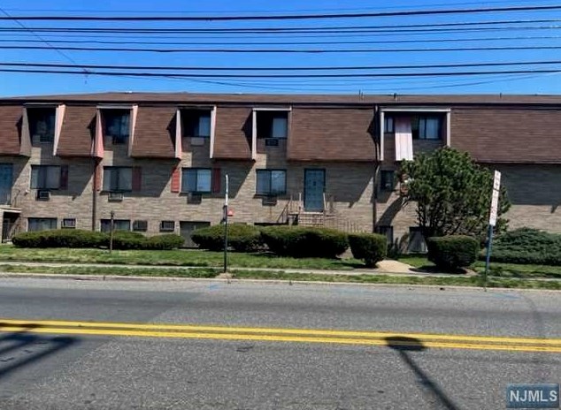340 Hudson St #29, Hackensack, NJ 07601