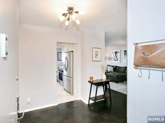 2150 Center Ave #17c, West Fort Lee, NJ 07024