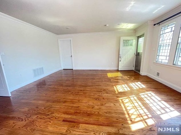 40-42 Schuyler Ave #1, Kearny, NJ 07032