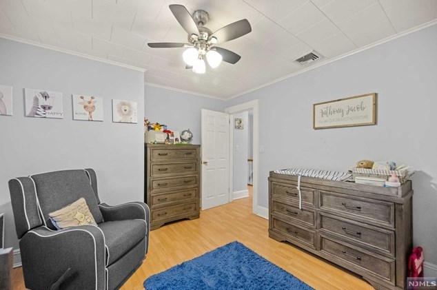 104 Fern Ave, Lyndhurst NJ  07071-2116 exterior