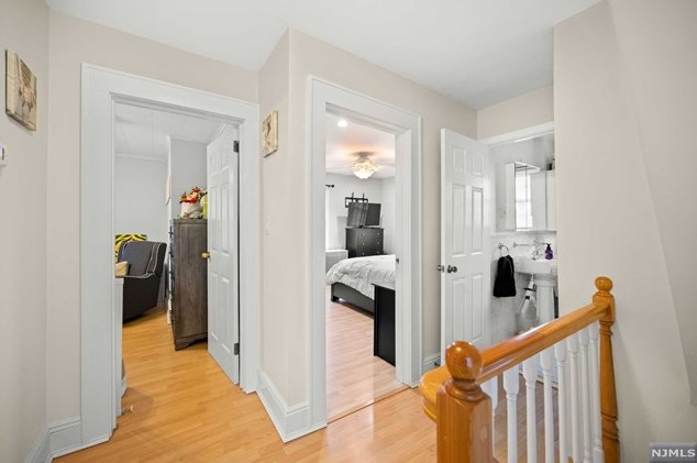 104 Fern Ave, Lyndhurst NJ  07071-2116 exterior
