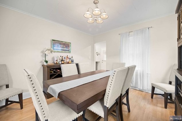 104 Fern Ave, Lyndhurst NJ  07071-2116 exterior