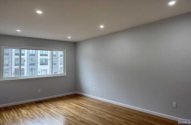 324 Taft Pl #2, East Newark, NJ 07029