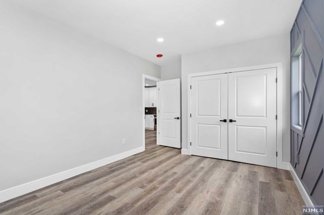 148 Grove St, Elmwood Park NJ  07407-2209 exterior