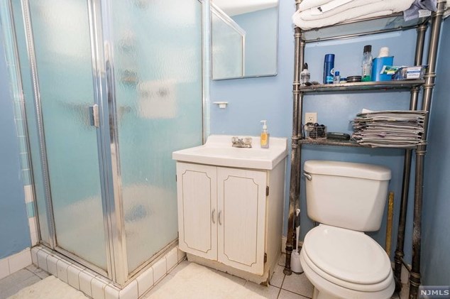 152 Pascack Rd, Hillsdale NJ  07642-1321 exterior