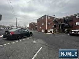 60 S Main St #9a, Lodi, NJ 07644