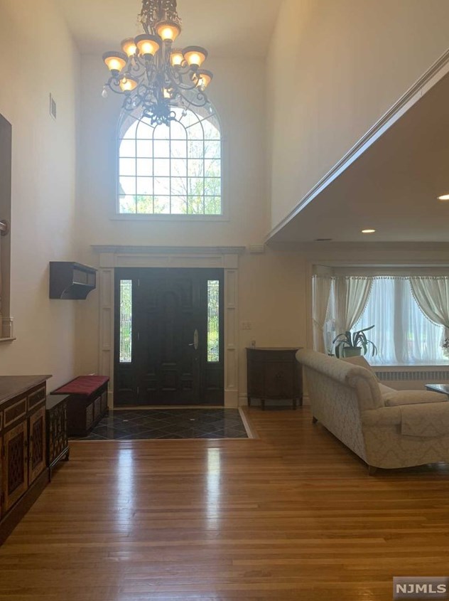 245 Demarest Ave, Closter, NJ 07624