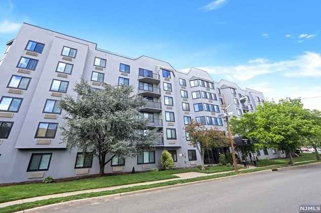 115 Polifly Rd #3a, Hackensack, NJ 07601