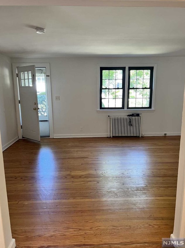 445 Union Ave #2d, Rutherford, NJ 07070