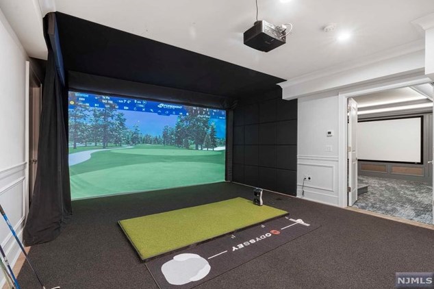 4 Willow Dr, Englewood NJ  07632-2207 exterior