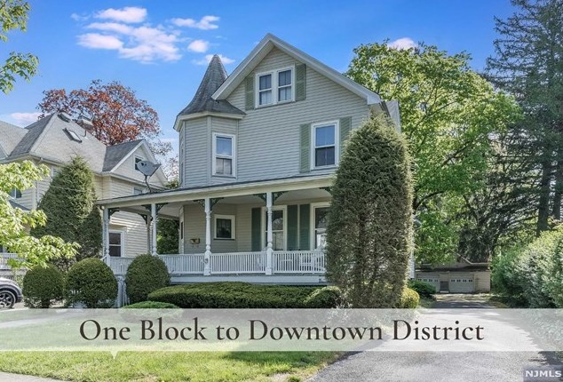 113 Hope St, Ridgewood, NJ 07450