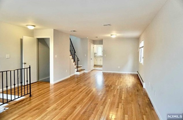 417 Westview Pl #b, West Fort Lee, NJ 07024