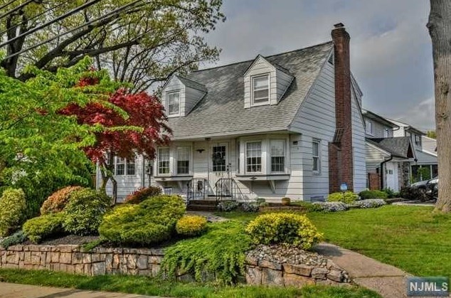 351 Union Ave, Wood-Ridge, NJ 07075
