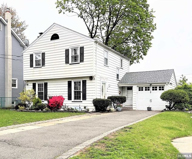 102 Pershing Rd, Clifton, NJ 07013